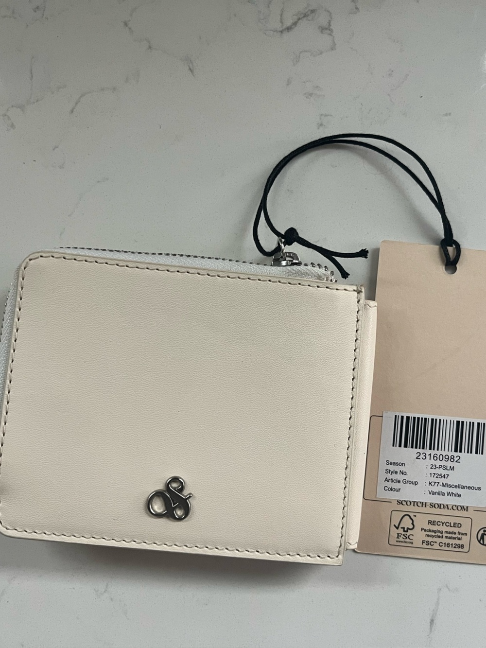 Scotch & Soda Cream Zip Card Holder with Silver Ampersand